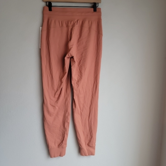 Lululemon Ready to Rulu Jogger in Desert Sun size 6 NWT - Picture 7 of 9